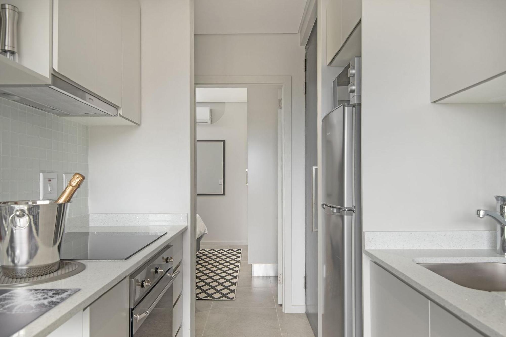 Apartment 707 At 2six2 Florida Road By Hostagents Durban