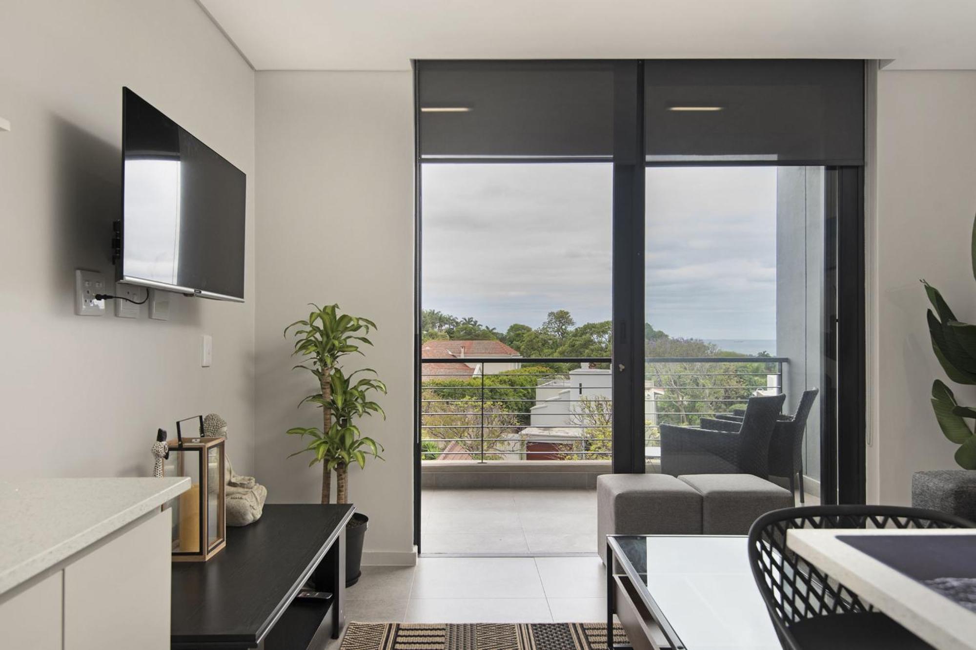 Apartment 707 At 2six2 Florida Road By Hostagents